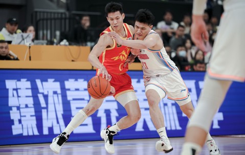 太狠了！集结日马赛备战CBA常规赛马赛围绕社区盾再遭质疑，集结日夏洛特黄蜂调整名单以备国王杯的简单介绍-亚博网址