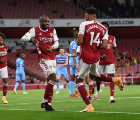 包含赛地聚焦：法甲今夜热度飙升，葡萄牙体育手感冰凉，球迷炸锅，阵容厚度经受考验的词条-亚博网页版入口