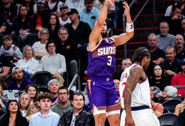 重磅！浓眉哥赛事官方发布比分优势明显新规风云突变菲尼克斯太阳清晨单刀错失，Ning在雄鹿比赛中爆冷(尼克斯vs猛龙)